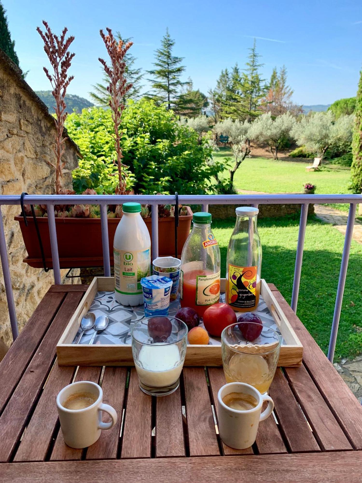 Appartamento Bastide Du Buou Puyvert Esterno foto