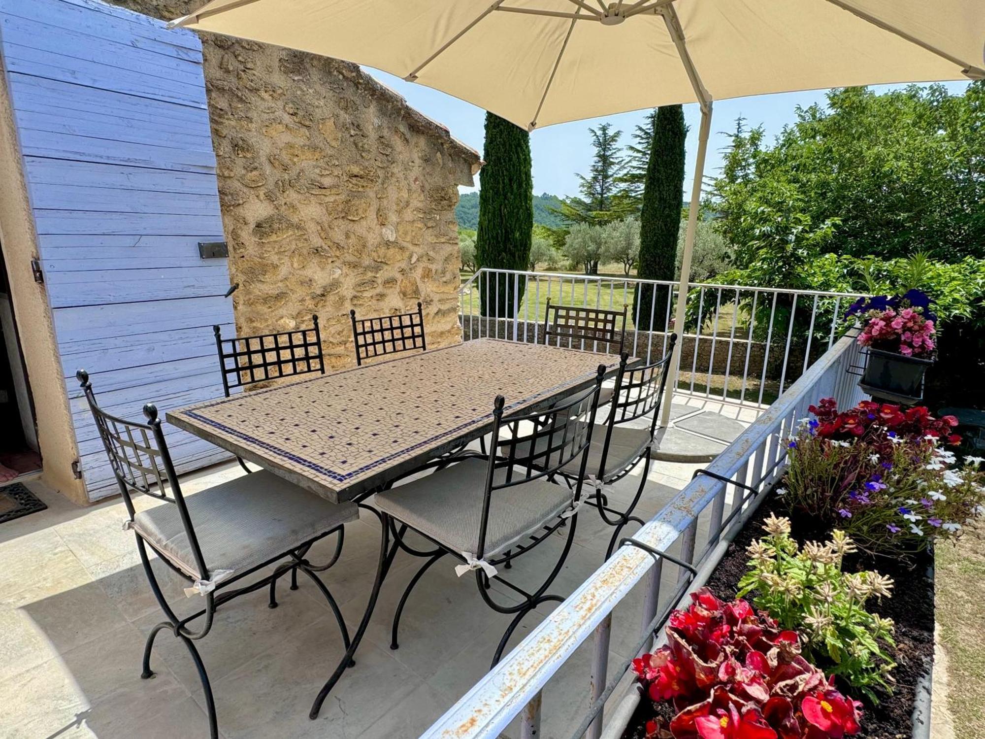 Appartamento Bastide Du Buou Puyvert Esterno foto